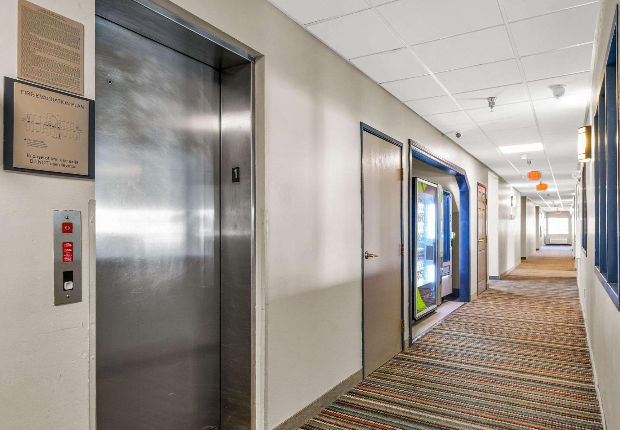 Country Inn & Suites By Radisson, Decatur, Il Extérieur photo